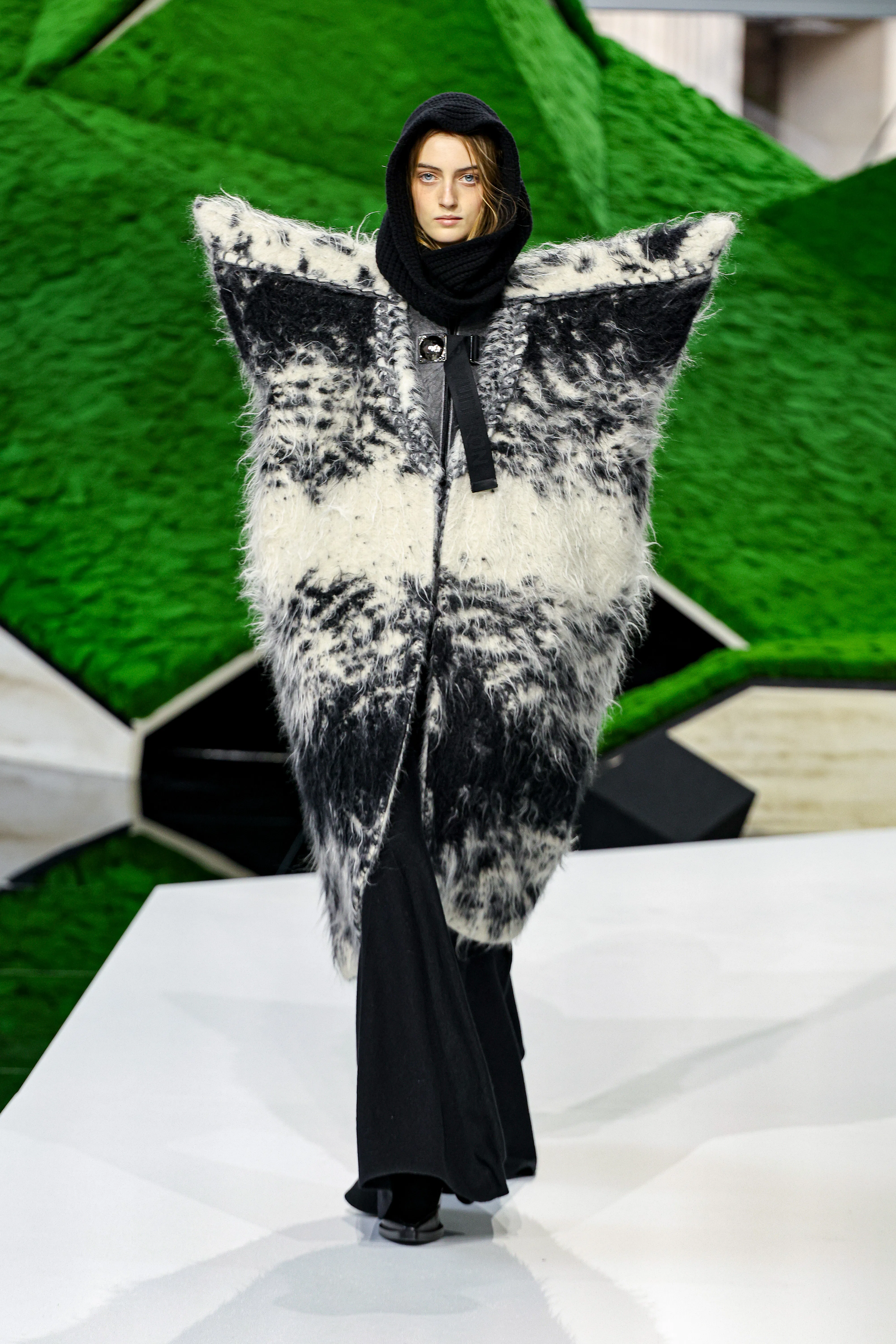 Louis Vuitton Fall 2026: Nicolas Ghesquière Travels Across Time & Space