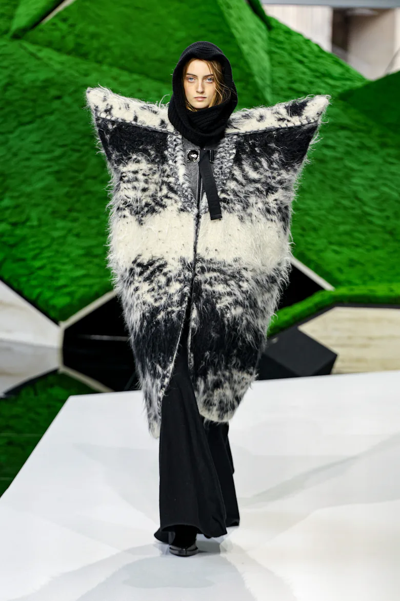 Louis Vuitton Fall 2026: Nicolas Ghesquière Travels Across Time & Space