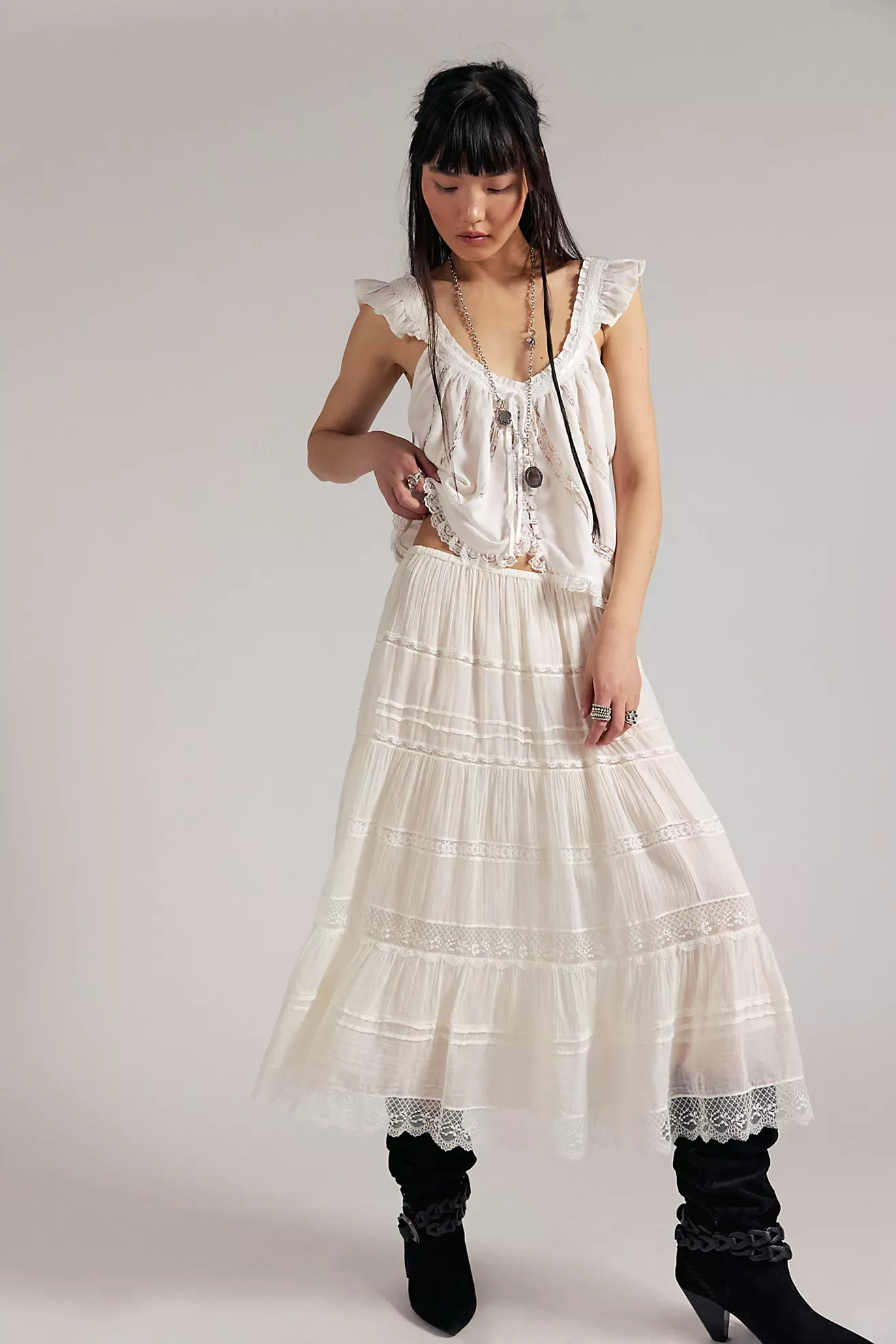 Lily Lace Maxi Skirt 