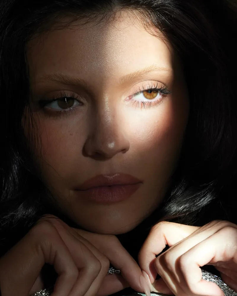 Kylie Jenner in close up with bleach blonde brows