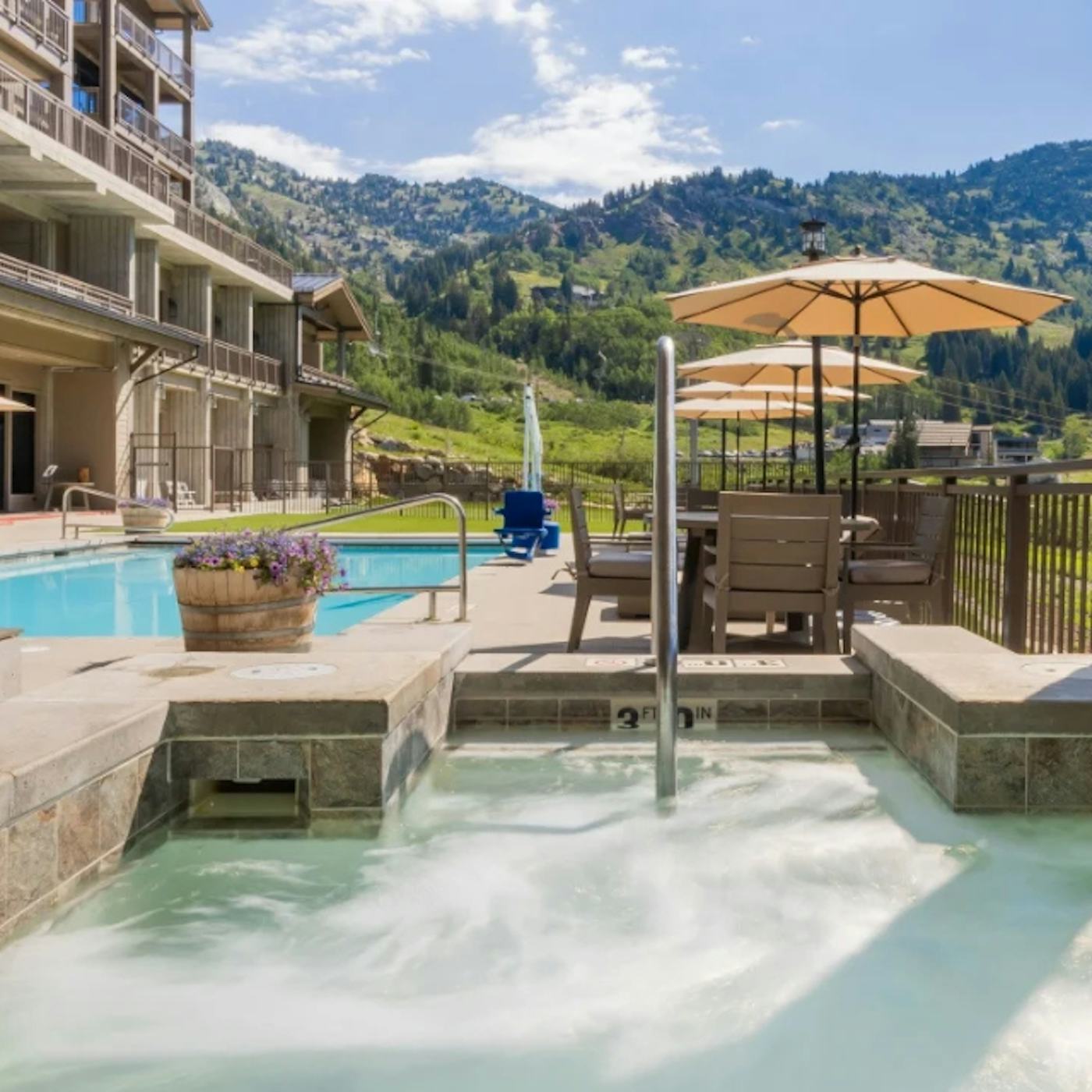 Mountain Stays For Maxing Out Comfort And Convenience