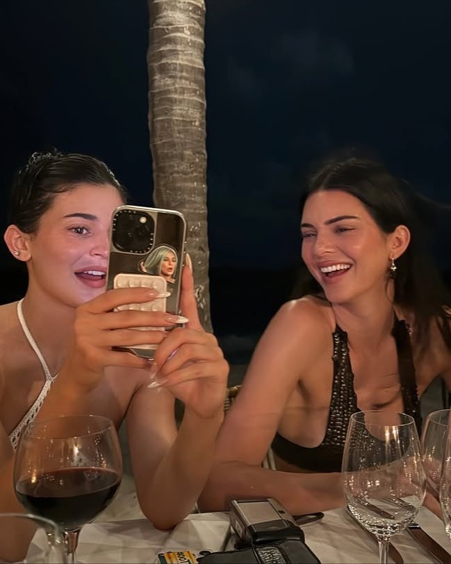 I Tried The 2026 Oscars After-Party Menu & It's Jenner-Approved