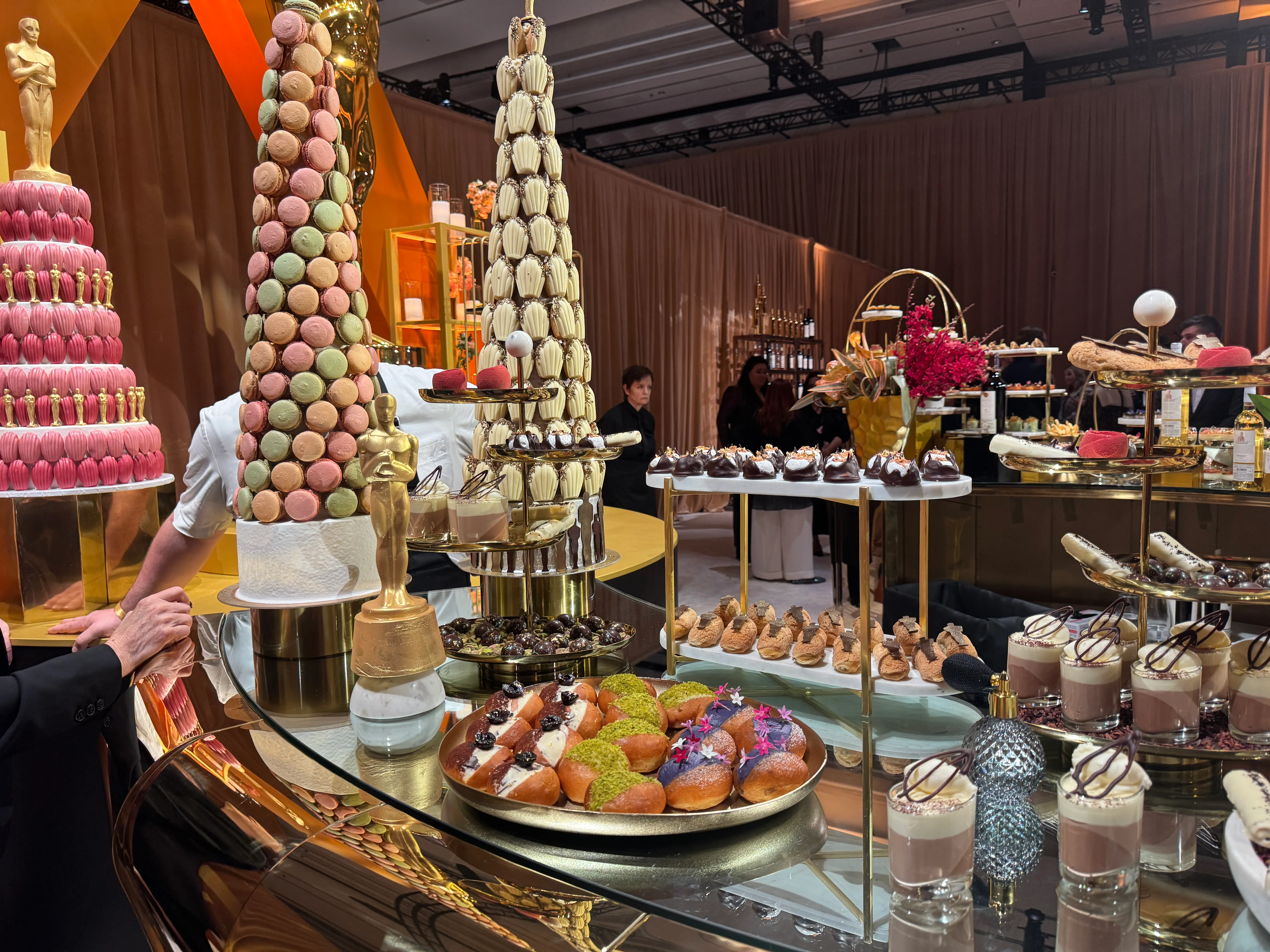 I tried food at the Oscars Governors Ball preview. 