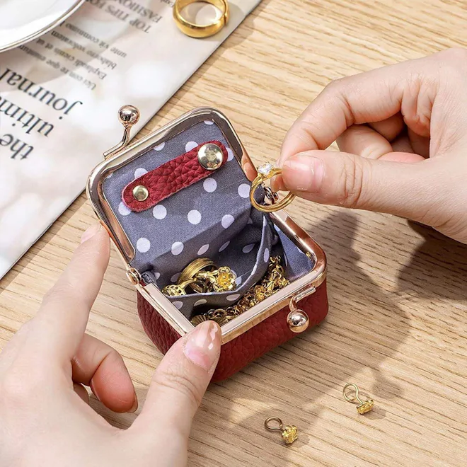Generic Leather Mini Jewelry Box