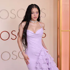The best hair and makeup looks at the 2026 Oscars.