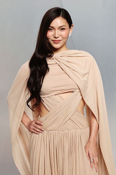 An exclusive look at snowboarder Chloe Kim's glam for the 2026 Vanity Fair Oscars After-Party.