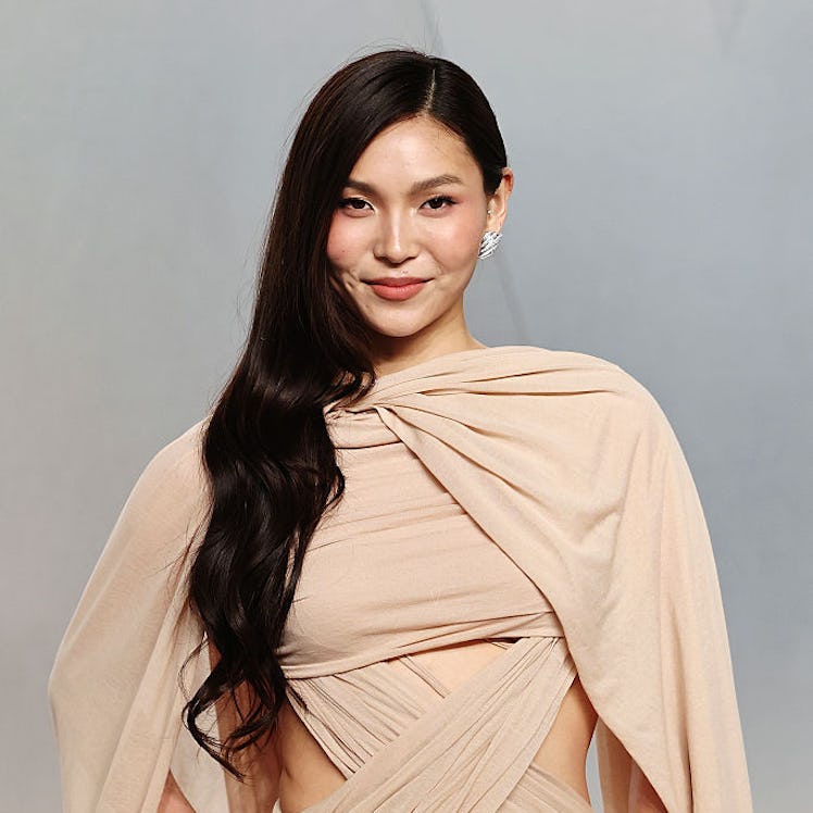 An exclusive look at snowboarder Chloe Kim's glam for the 2026 Vanity Fair Oscars After-Party.