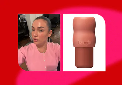 The new Benefit Cosmetics Play Daze liquid blush has the perfect blurred finish.