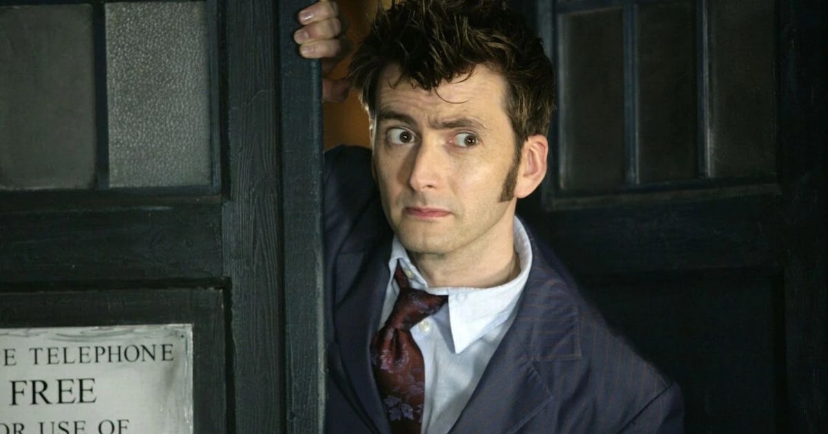 Twintig jaar later is de tiende dokter op de een of andere manier teruggekeerd – opnieuw