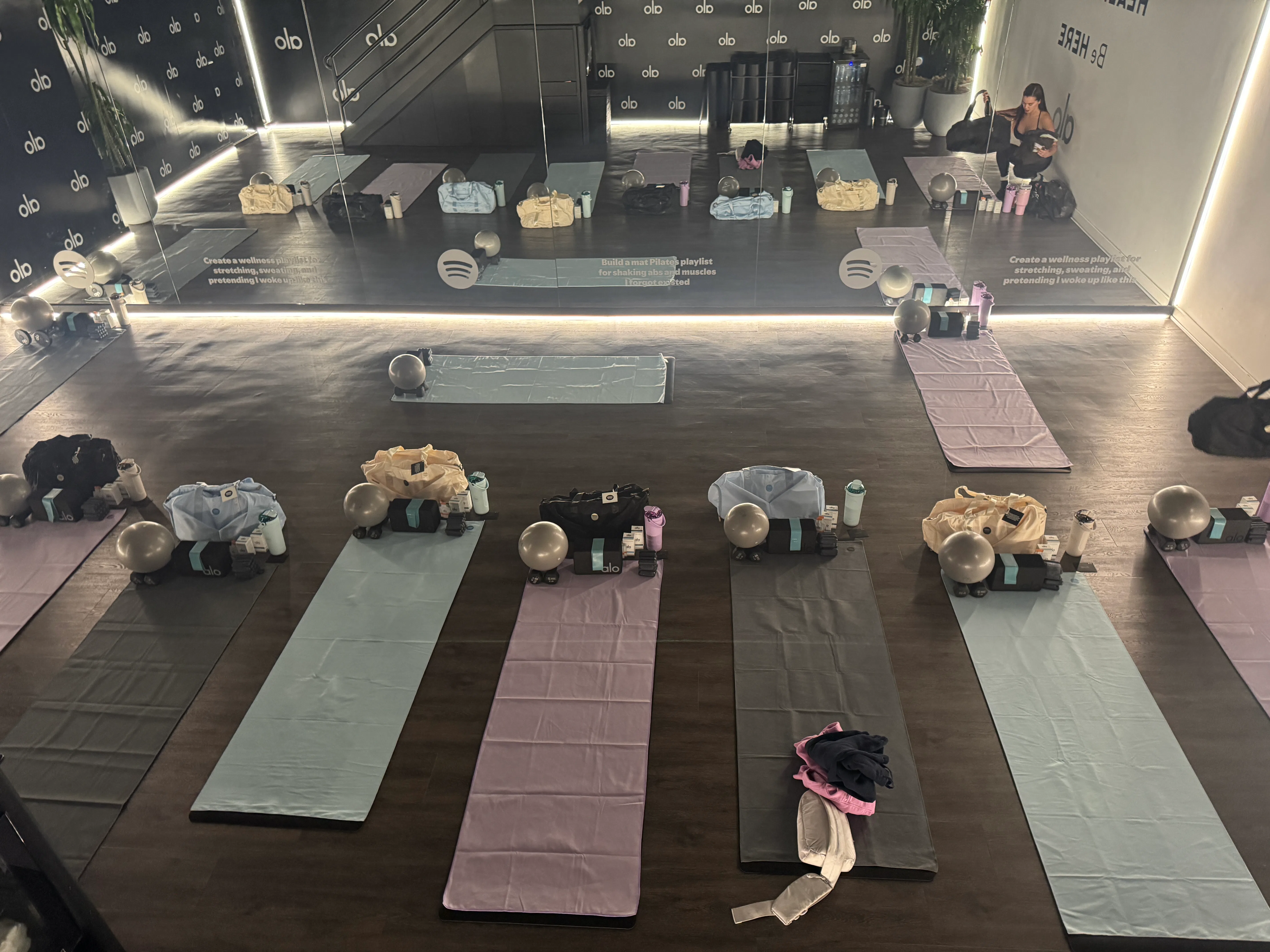 I Went To Alo Gym, The Invite-Only Wellness Center Glen Powell Loves