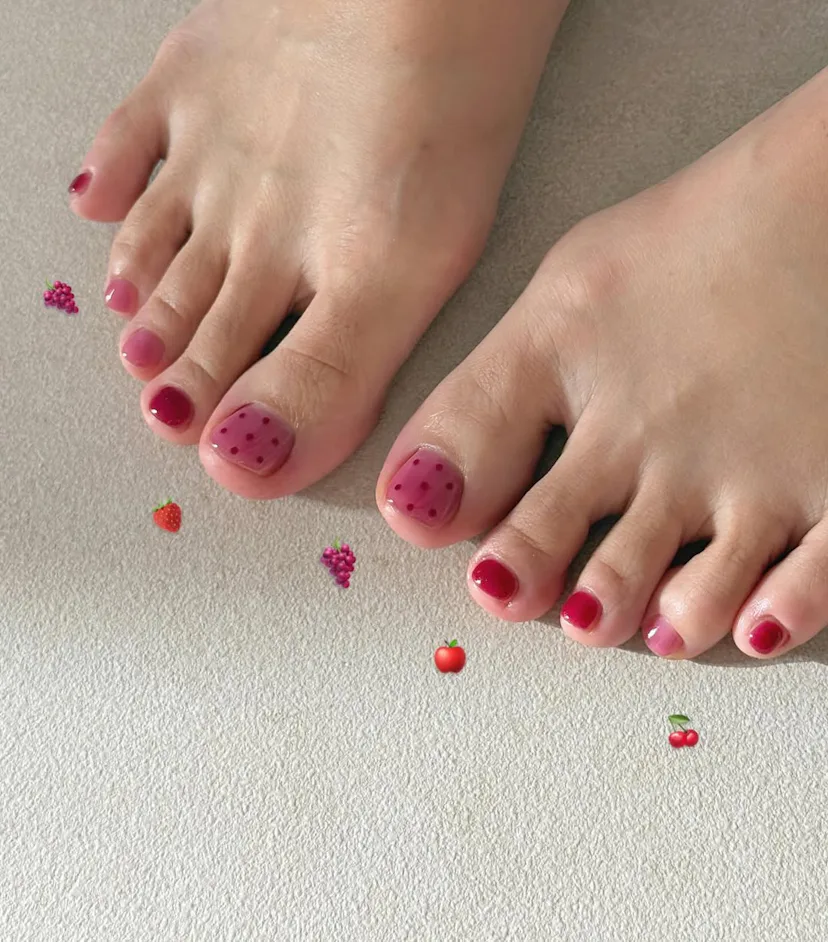 spring pedicure trends 2026