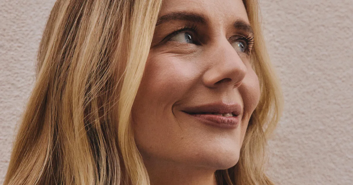 Exclusive: Justine Lupe's Hack For Elevating Sneakers Is The Easiest Thing You'll Learn Today