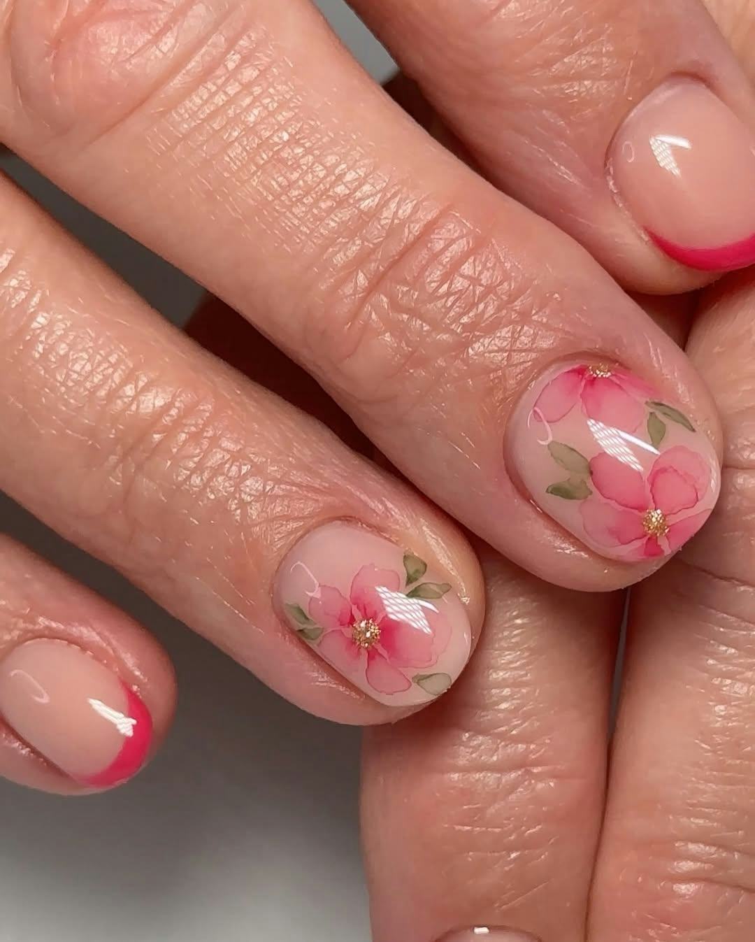 floral manicure