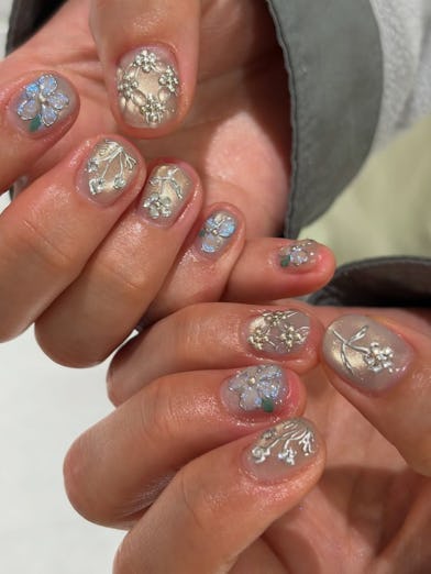 Floral nail designs for 2026 that are anything but boring.