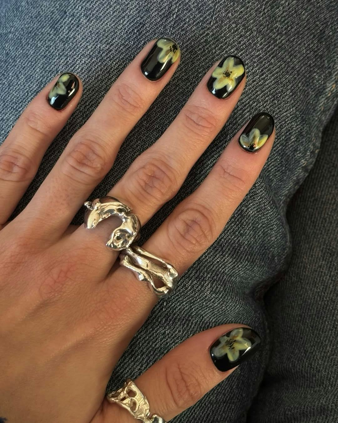 floral nail ideas
