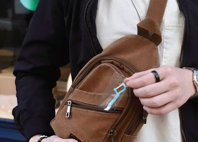 Brushee On-the-Go Toothbrushes (24-Pack)