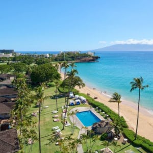 Royal Lahaina Resort & Bungalows