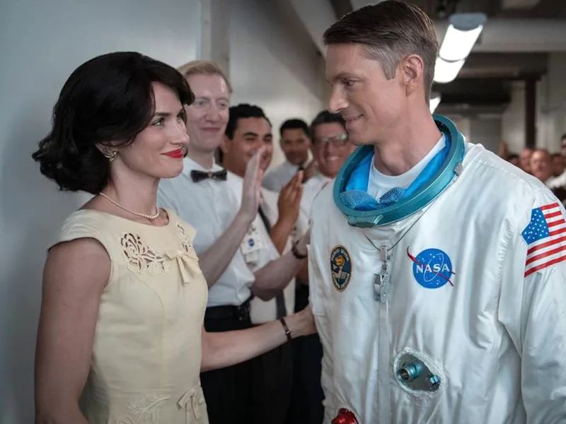 Shantel VanSanten as Karen Baldwin and Joel Kinnaman as Ed Baldwin in a flashback in 'For All Mankin...