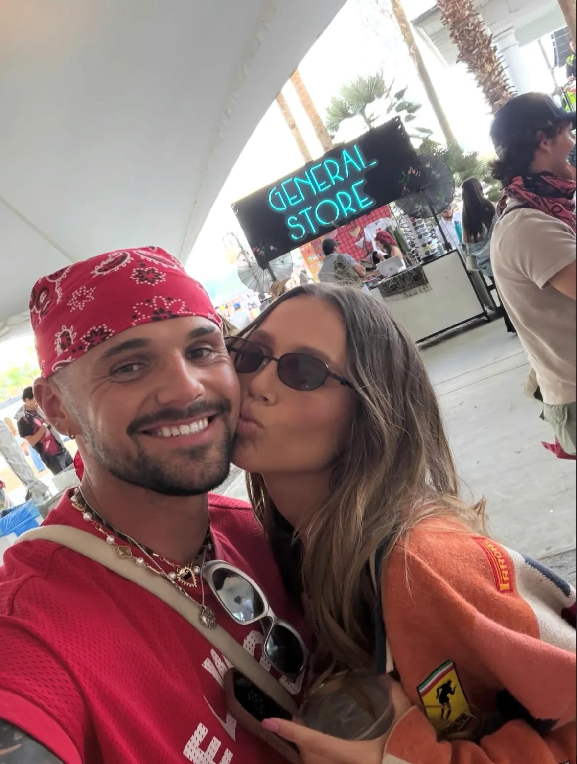 Hallie Batchelder and Chase McWhorter made out at Coachella.