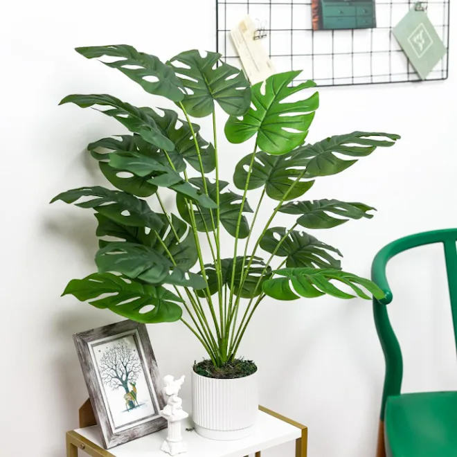 Der Rose Monstera Faux Plant