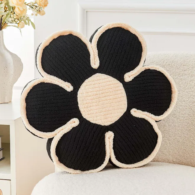 Kcvvcr Flower Pillow
