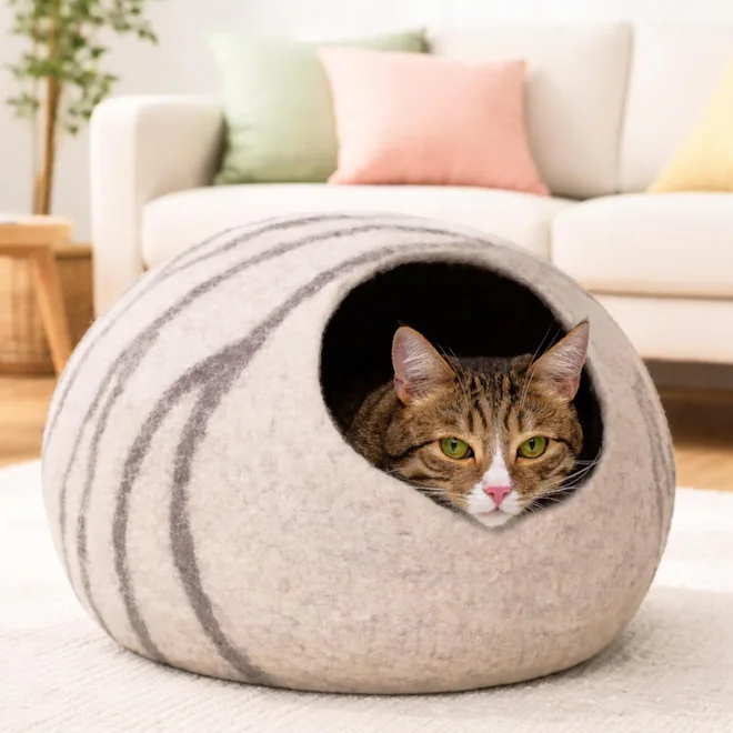MEOWFIA 100% Merino Wool Cat Enclosure