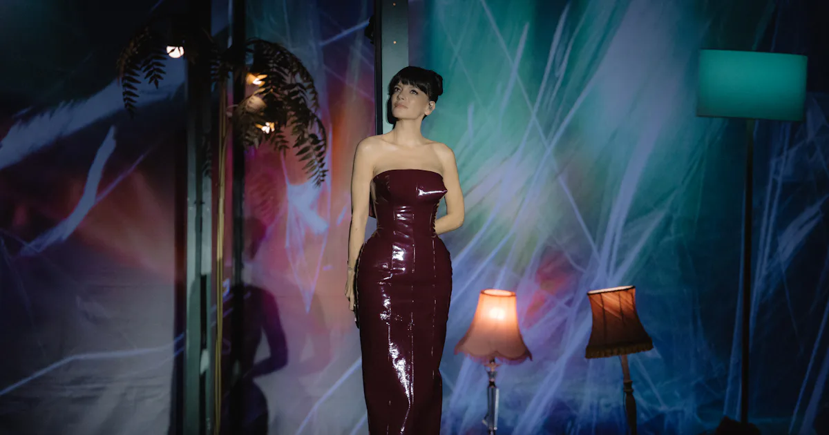 Lily Allen's 'West End Girl' Tour Could've Been A Broadway Show