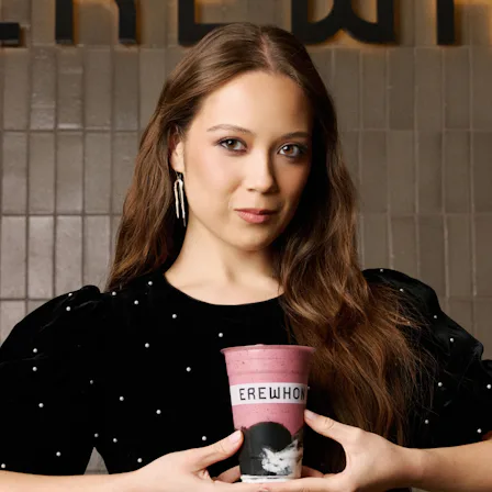 I tried Laufey's "Madwoman" Erewhon smoothie.