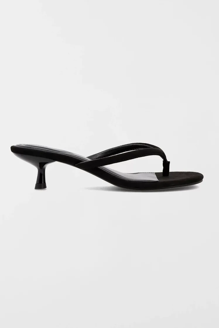 Farren Kitten Heel Thong Sandal