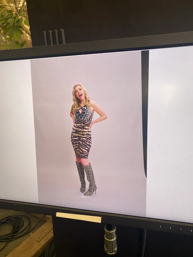Margo's Got Money troubles costumes