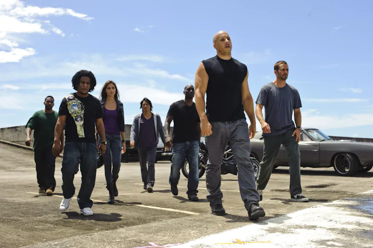 Fast Five Movie Risks 15 Years Ago, The Most Absurd Action Franchise Reached Its Peak