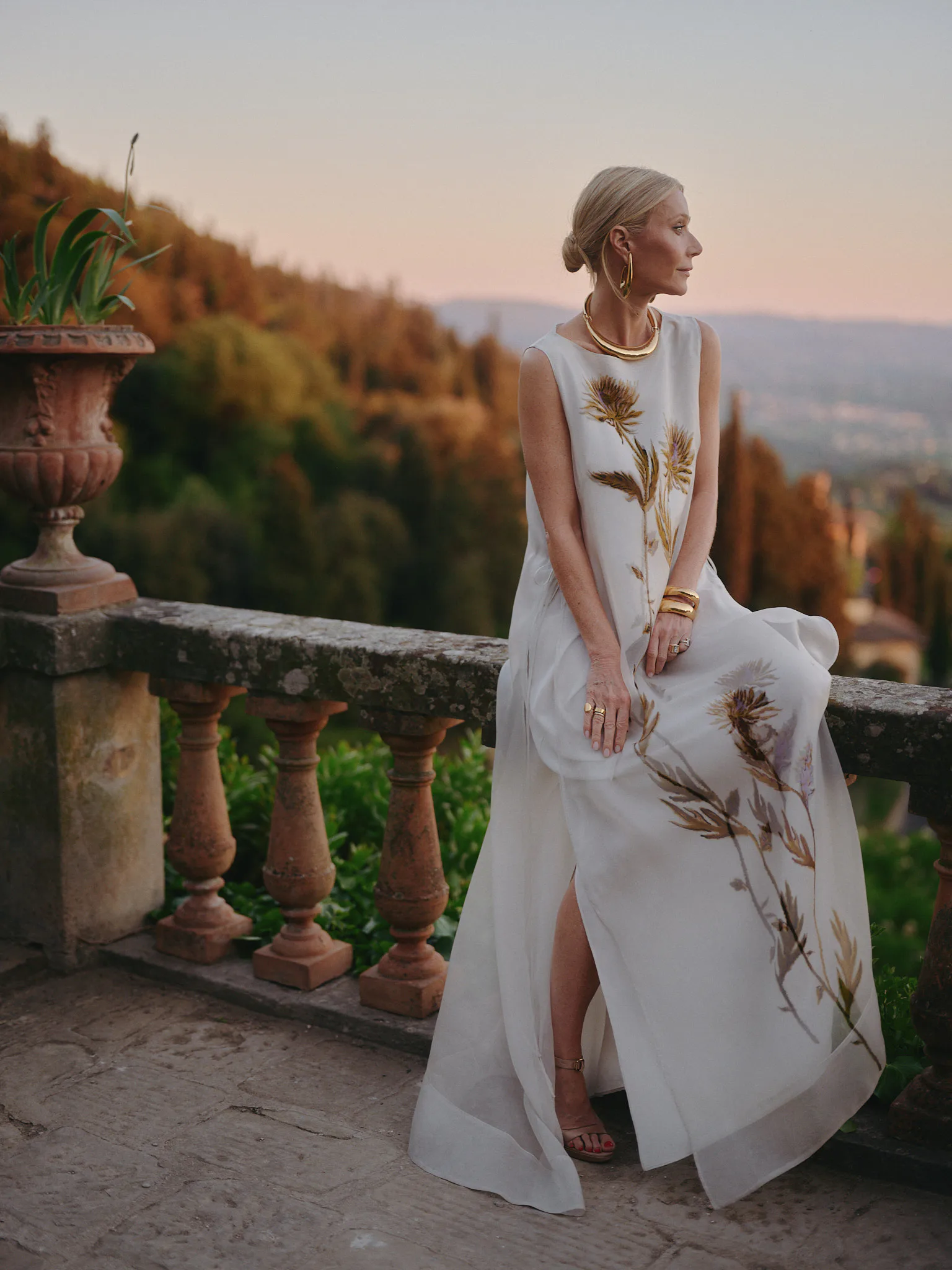 Gwyneth Paltrow's Sheer Goddess Dress Is Perfect Italian Dressing