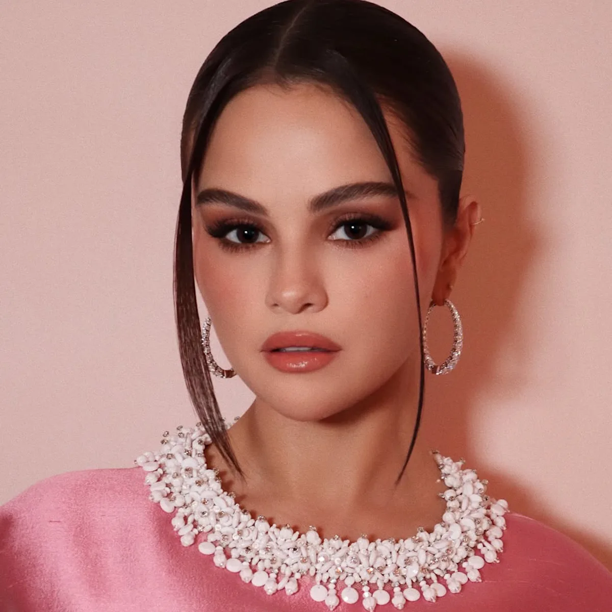 Selena Gomez's Pink Prada Dress Helped Her Stay True To Herself Selena Gomez's Pink Prada Dress Helped Her Stay True To Herself