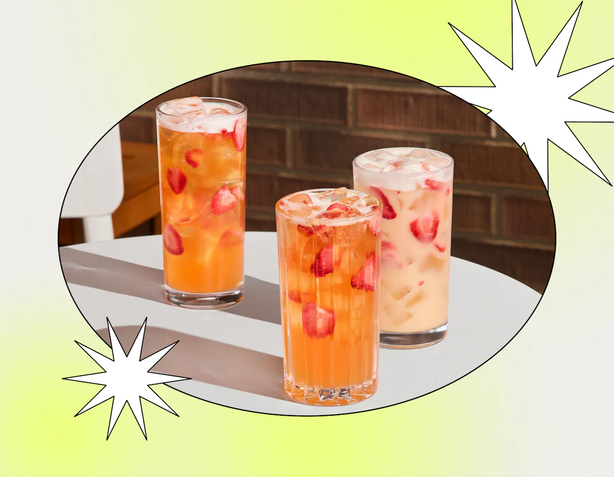 I Tried Starbucks' Mango Refresher, Cream Matcha, & Chai Drinks