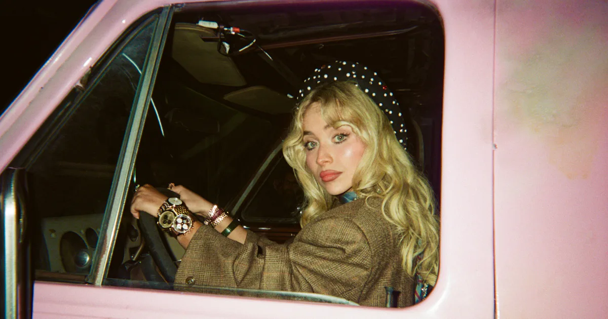 Who Does Sabrina Carpenter Rob In The "House Tour" Video?