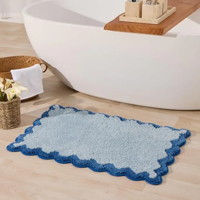 ORTIGIA Scalloped Bath Mat