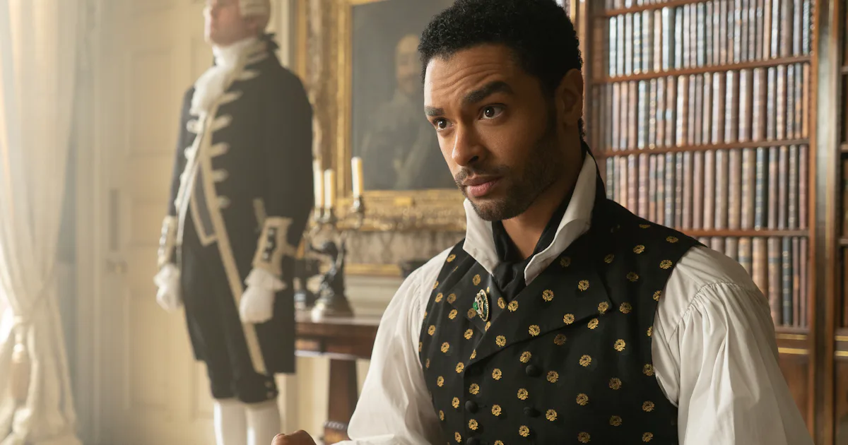 Rege-Jean Page Has Thoughts On That 'Bridgerton' Proposal Scene