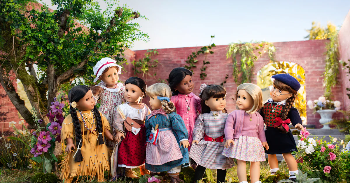 You Can Now Buy The Most Iconic American Girl Dolls *In A Bundle*