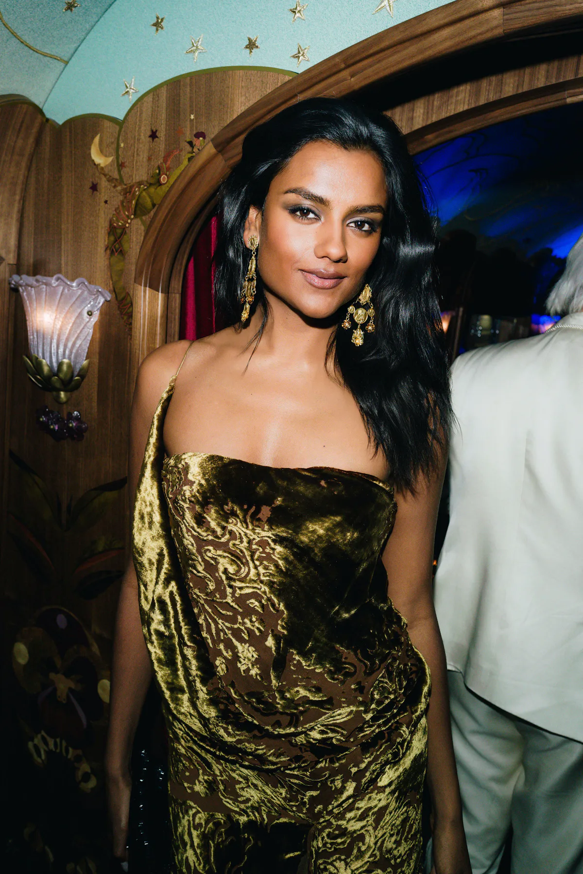 Simone Ashley’s Velvet Dress Is Y2K But It Looks Timeless