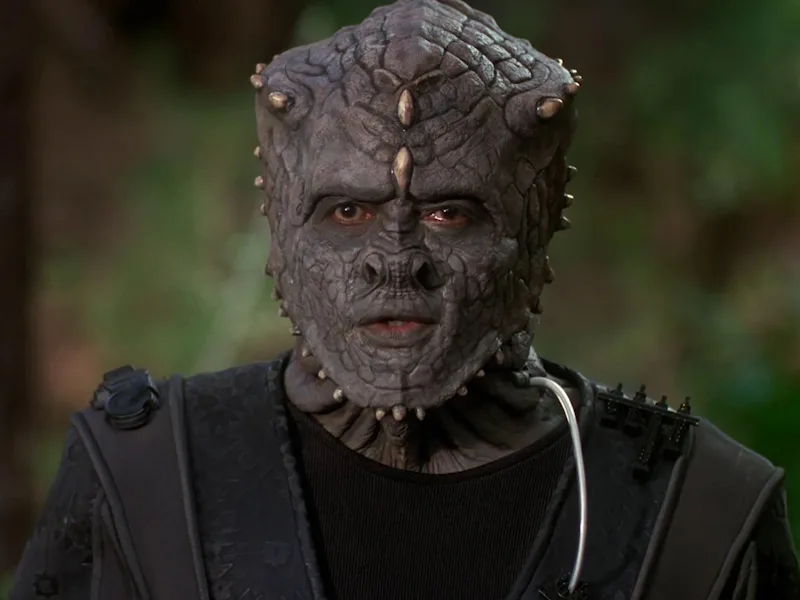 Deep Space Nine to the Death Omet'iklan