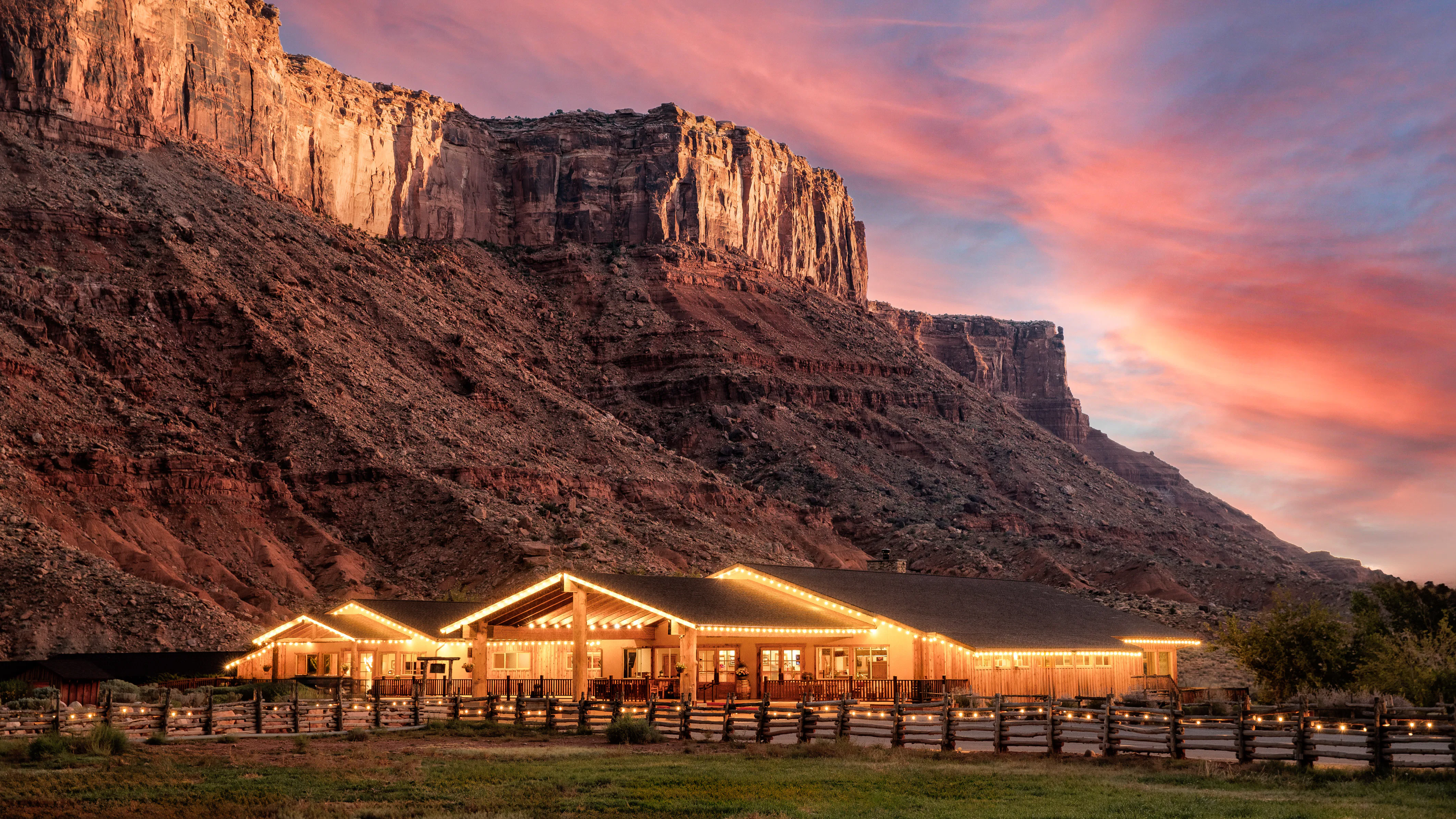 3 Family-Friendly Mountain Vacations To Book This Summer 