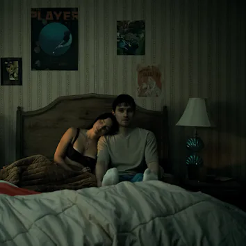 Inde Navarrette and Michael Johnston in Obsession