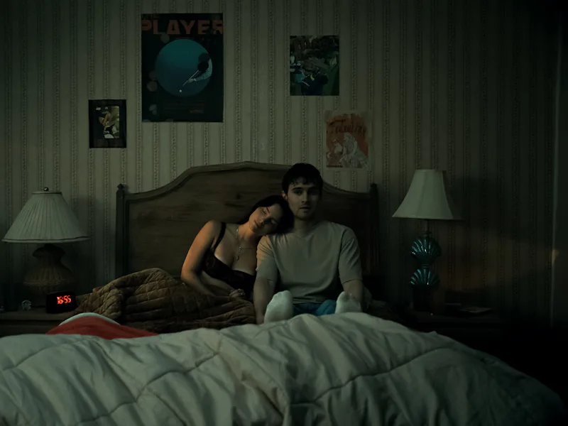 Inde Navarrette and Michael Johnston in Obsession