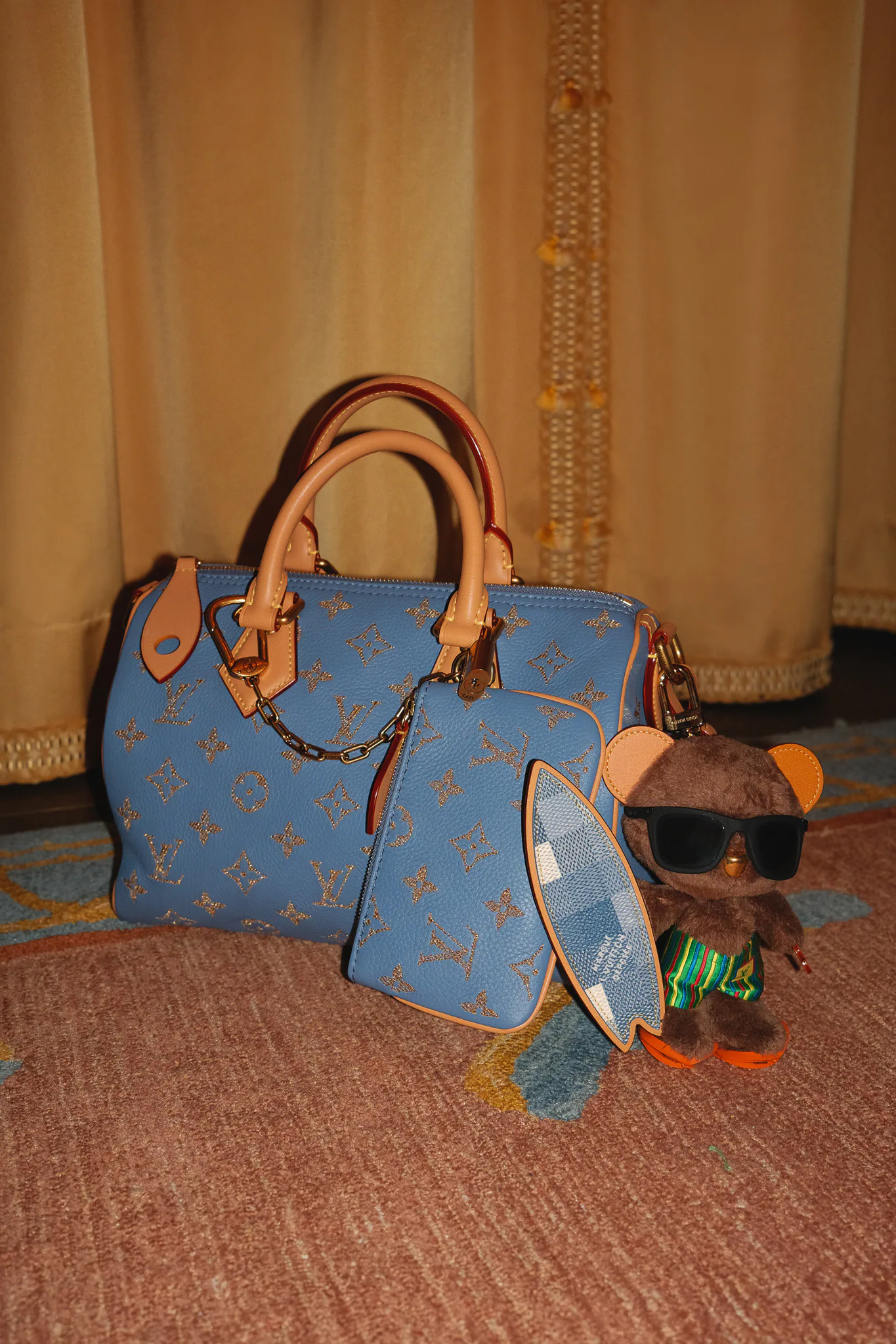 ルイヴィトン Louis Vuitton's Speedy P9 Is The Oversize Bag Of Fashion-Girl Dreams