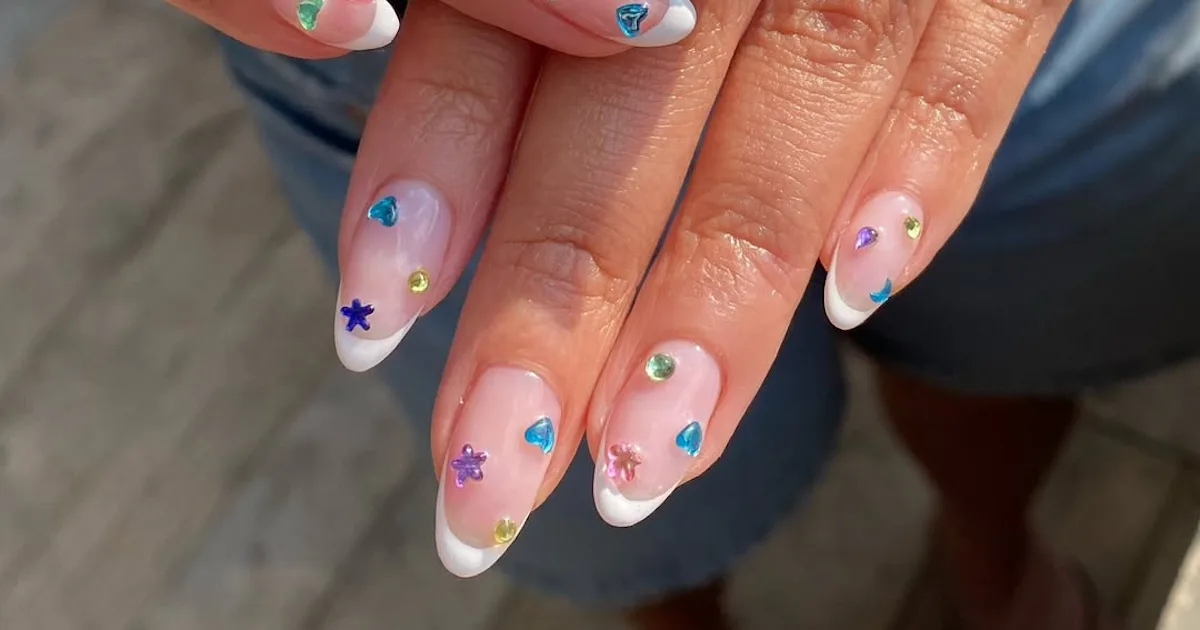 Kylie Jenner & Dua Lipa Are Bringing French Tips Into Their Bedazzled Era