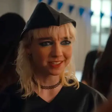Julia Sarah Stone asked 'Off Campus' fans to respect Jules' they/them pronouns.
