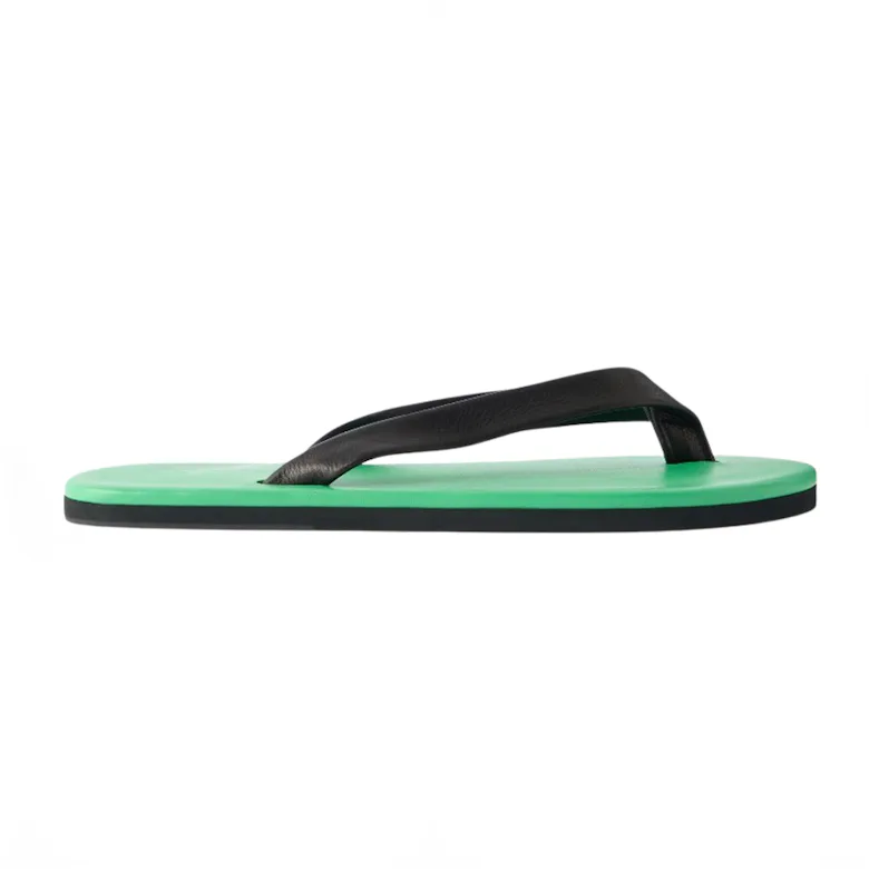 The 20 Best Thong Sandals and Flip-Flops for Summer 2026 The 20 Best Thong Sandals and Flip-Flops for Summer 2026