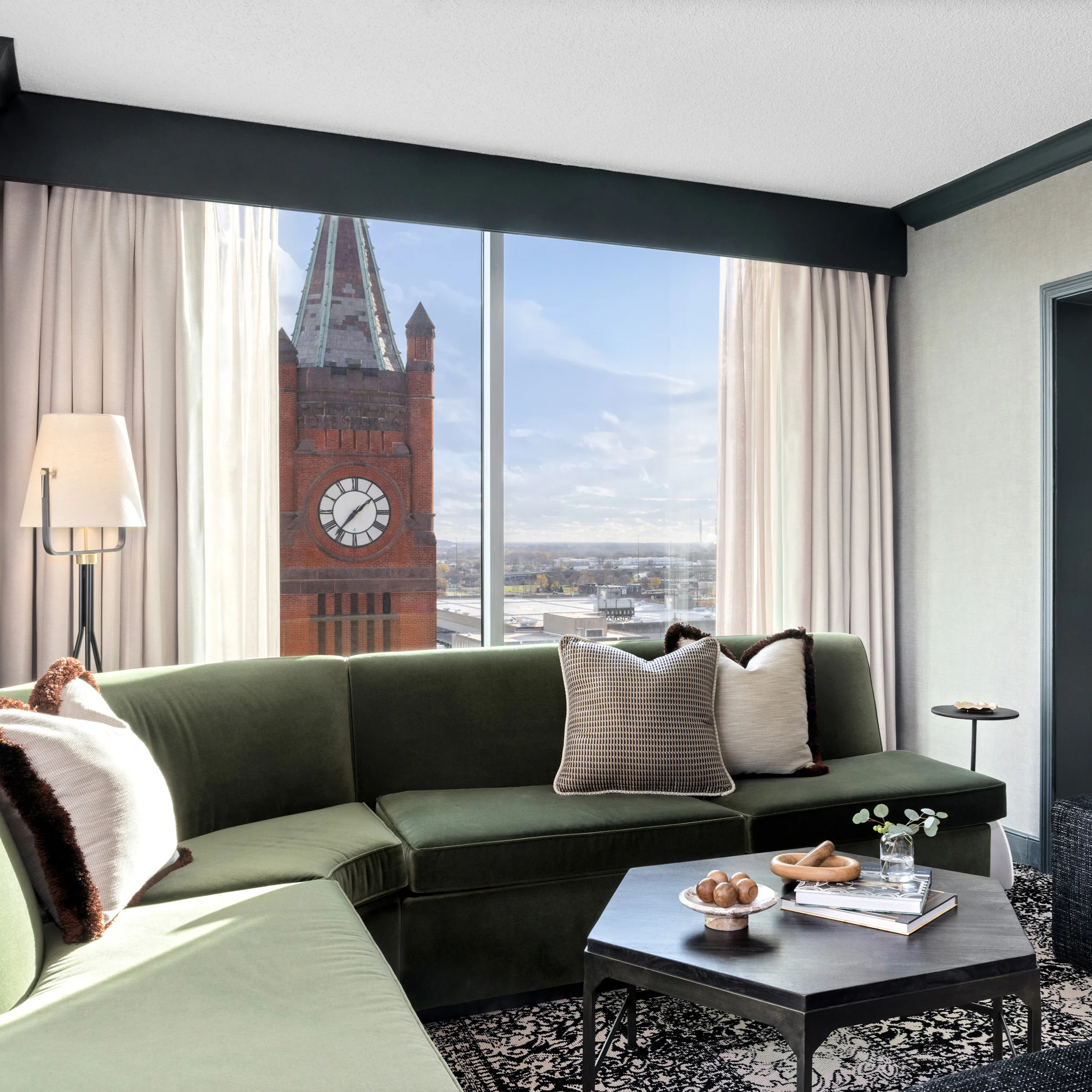 Omni Severin Hotel