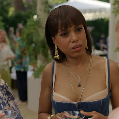 Elisabeth Moss and Kerry Washington star in Apple TV's 'Imperfect Women.'