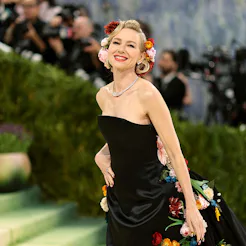 Naomi Watts' 2026 Met Gala look was a master class in visual storytelling.